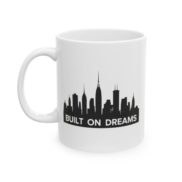 NYC Skyline Ceramic Mug - Urban Elegance for Coffee Enthusiasts